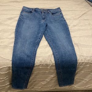 Womens American eagle jeans